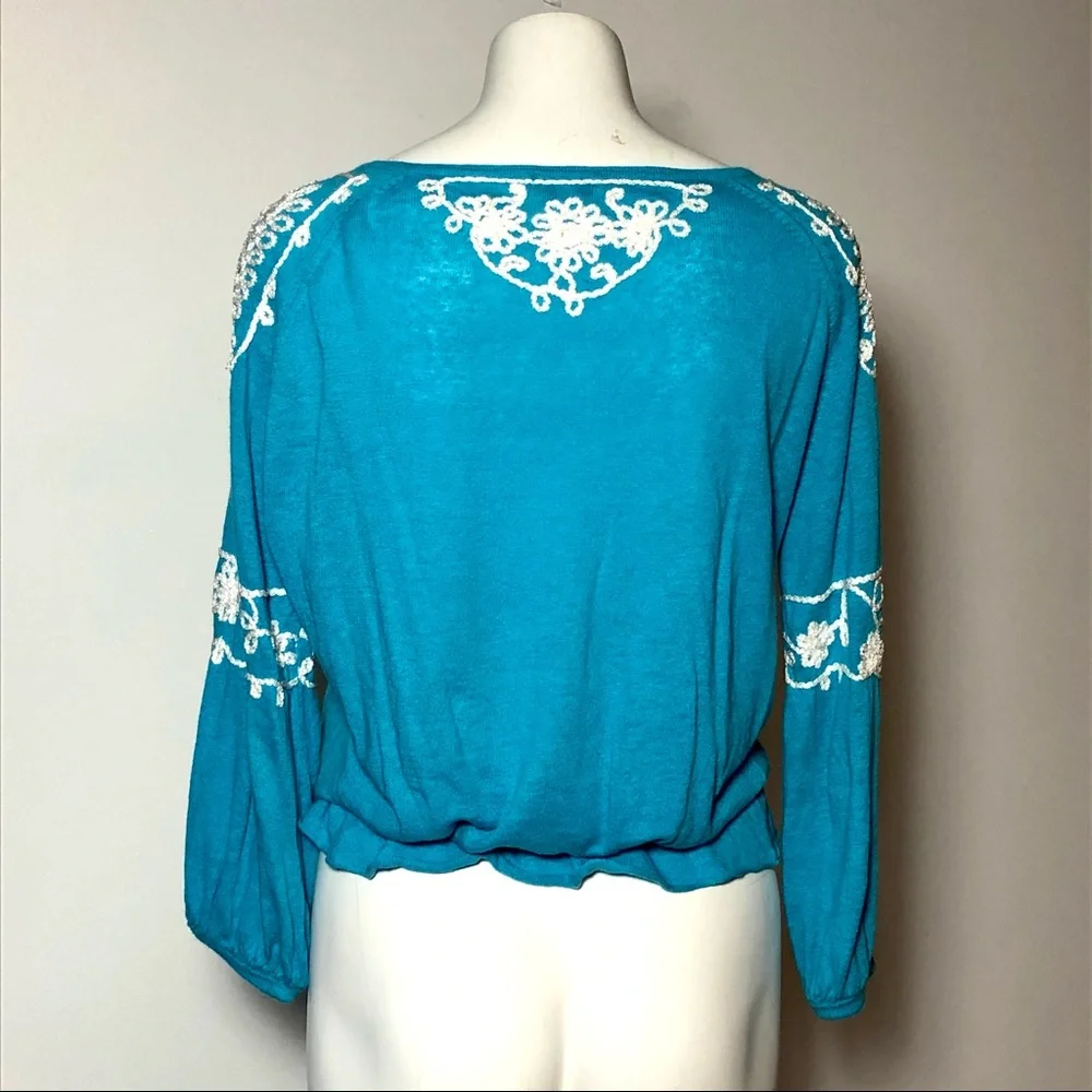 ⭐️ Cache Stunning Bright Turquoise top Small